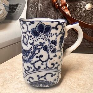 Takahashi Mug Cup San Francisco Cobalt Blue Phoenix Floral 8 oz
